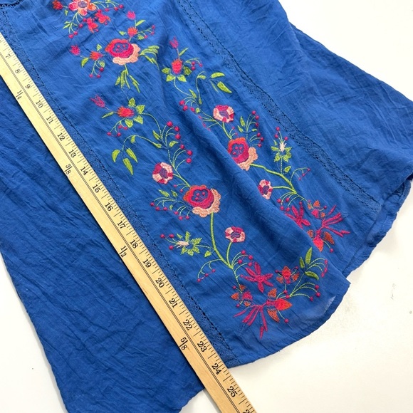 Umgee Women’s Small Gauzy Boho Blue Tunic Top Embroidered Flowers Short Sleeve - Picture 13 of 14